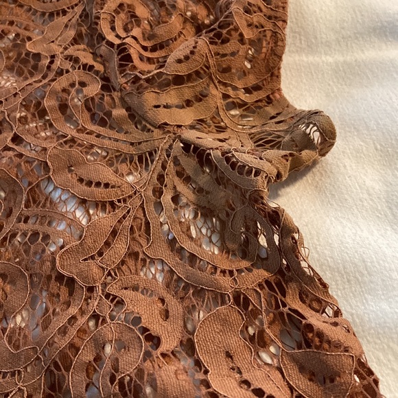 LOFT Short Sleeve Lace Top Size M - Picture 7 of 8